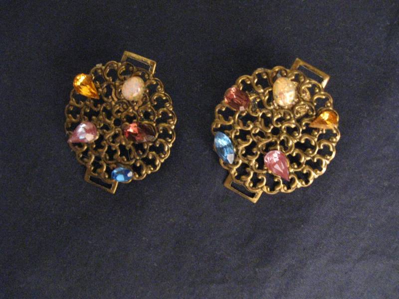 Antike Schnalle Edelstein Ohrringe Antike Schnalle Edelstein Ohrringe von GreatMatchDesigns