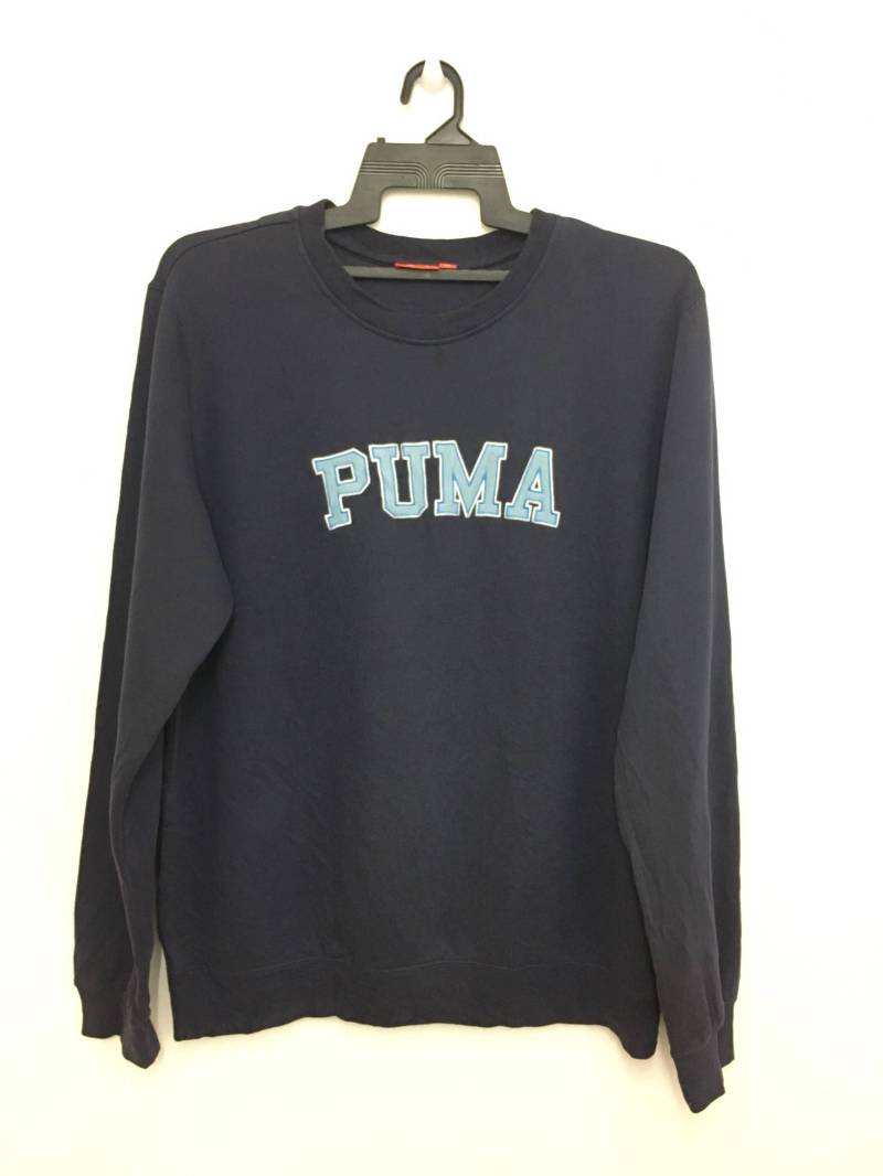 Mega Sale Puma Sweatshirt Pullover Spellout Large Guter Zustand von GreatVtgApparels