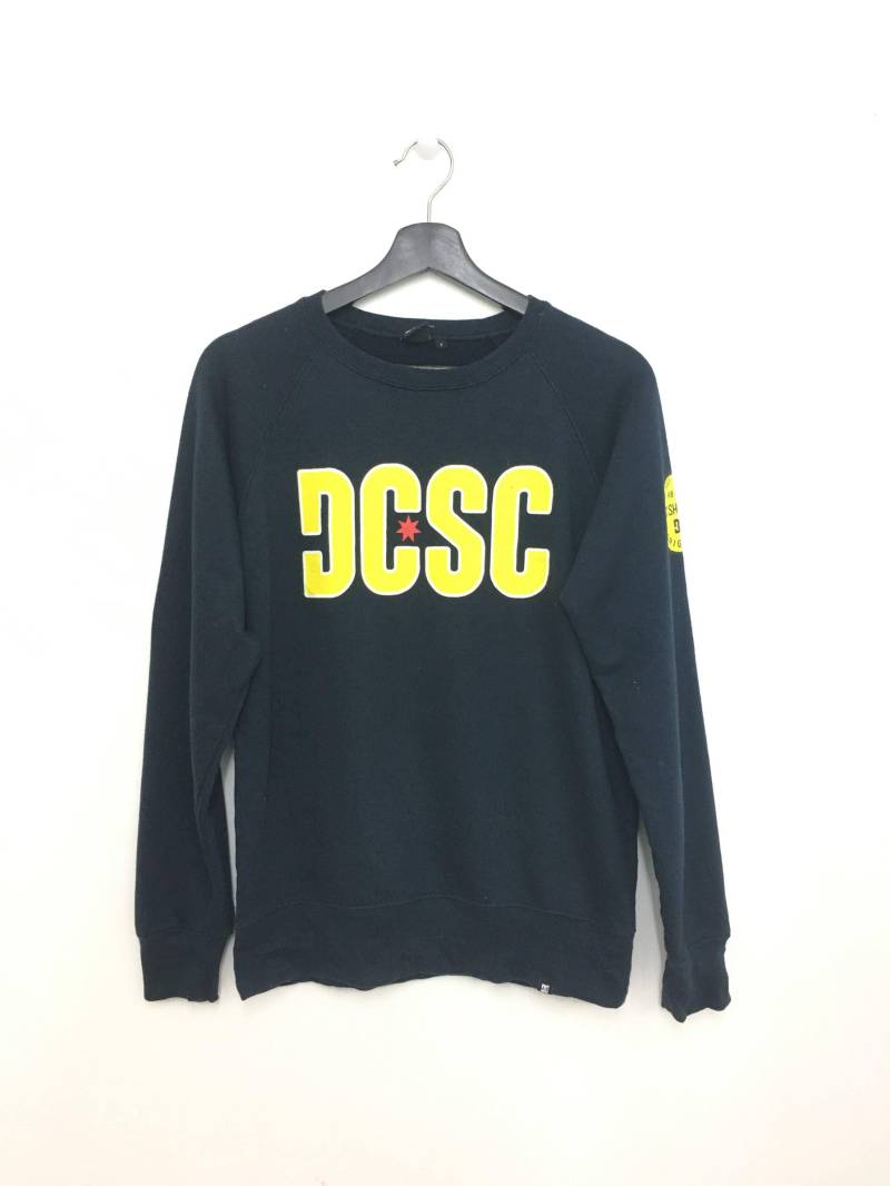 On Sale Dc Shoe Sweatshirt Big Logo Skateboard Small Size Schöner Zustand von GreatVtgApparels