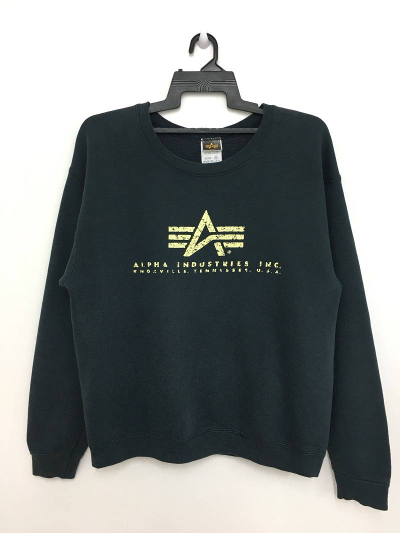 Selten Vintage Alpha Industries Inc. Sweatshirt Pullover Xl Größe Schwarz Farbe Selten Vintage Alpha Industries Inc. Sweatshirt Pullover Xl Größe Schwarz Farbe von GreatVtgApparels