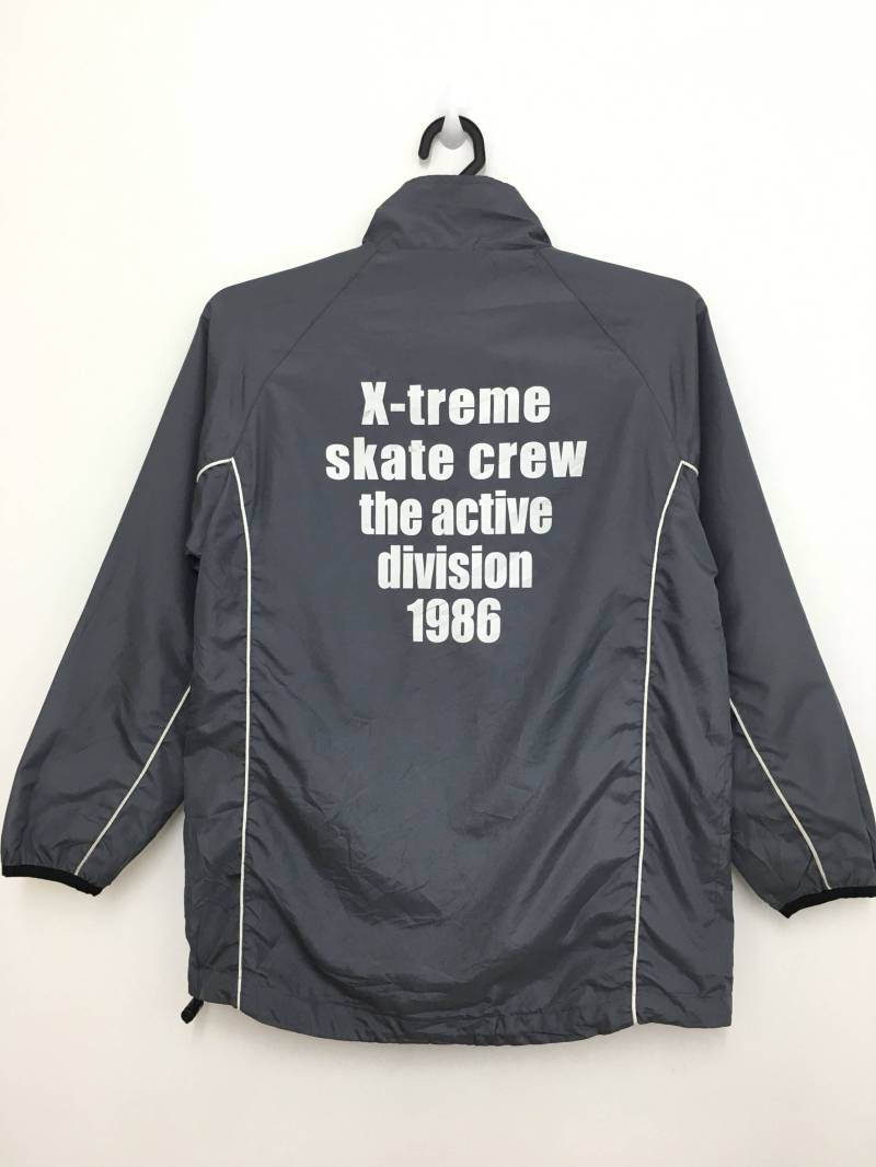 Vintage Airwalk Windbreaker Jacke Skateboarding Streetwear Größe 150 von GreatVtgApparels