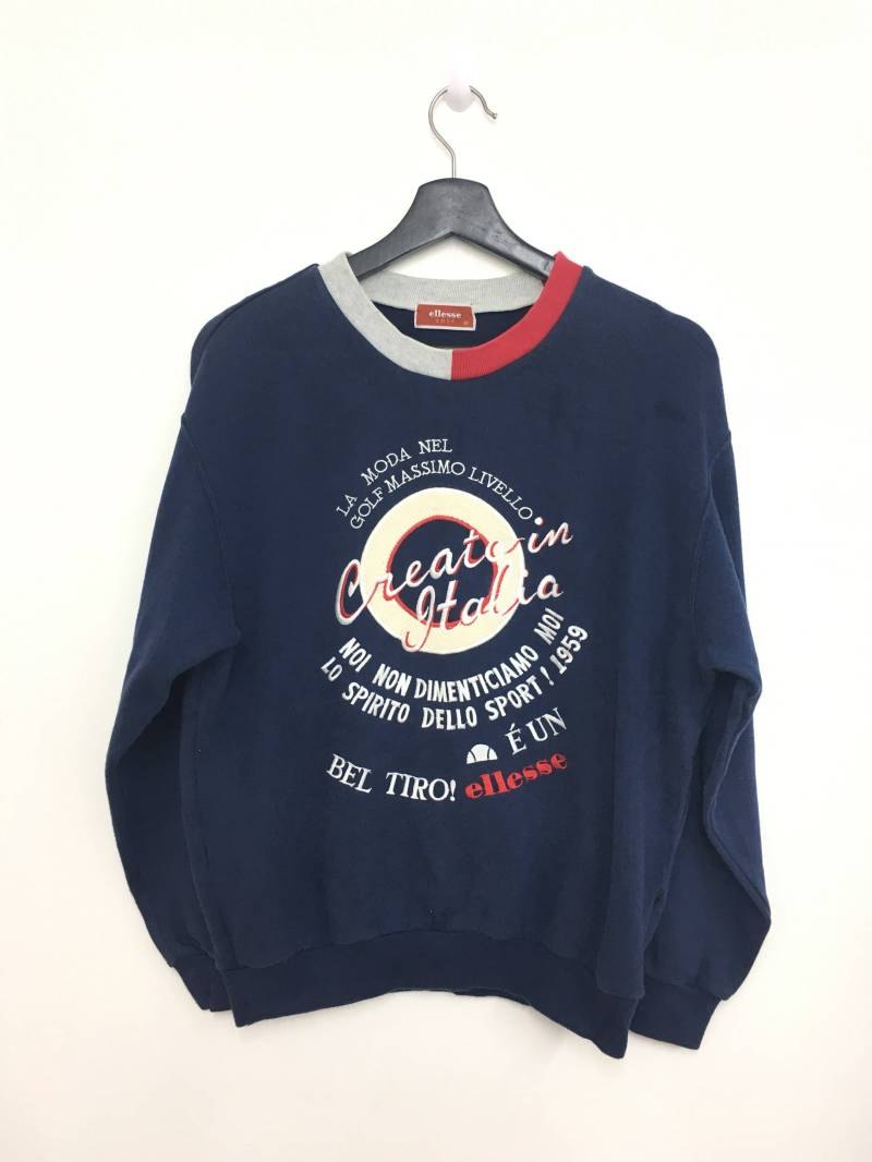 Vintage Ellesse Golf Sweatshirt Spellout Navy Blau Farbe Mittlere Größe von GreatVtgApparels