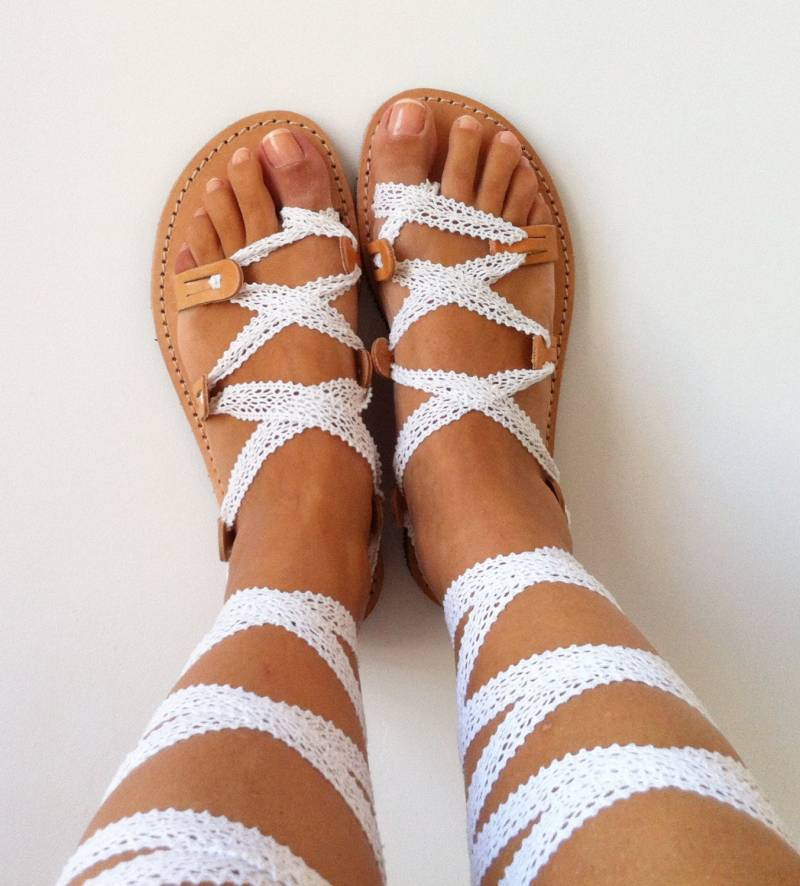 Weiß Schnürsenkel Gladiator Sandalen Handgefertigte Sommer Ballerinas Damen von GrecianSandals