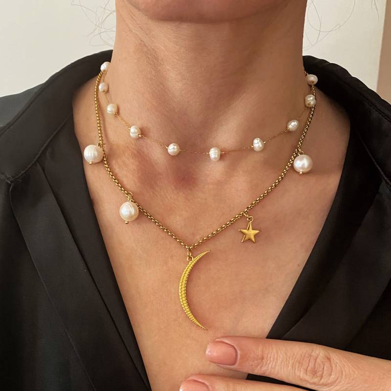 Große Mond Halskette, Halbmond Stern Echte Perlenkette, Layering Schmuck, Boho Schmuck von Grecmuse