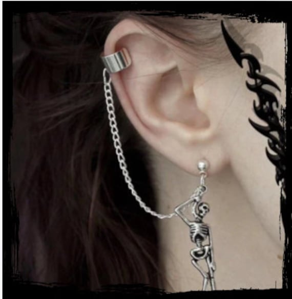 1 St Punk Silber-Farbe Schädel Skeleton Anhänger Baumeln Ohrringe von GreekArtCrafts