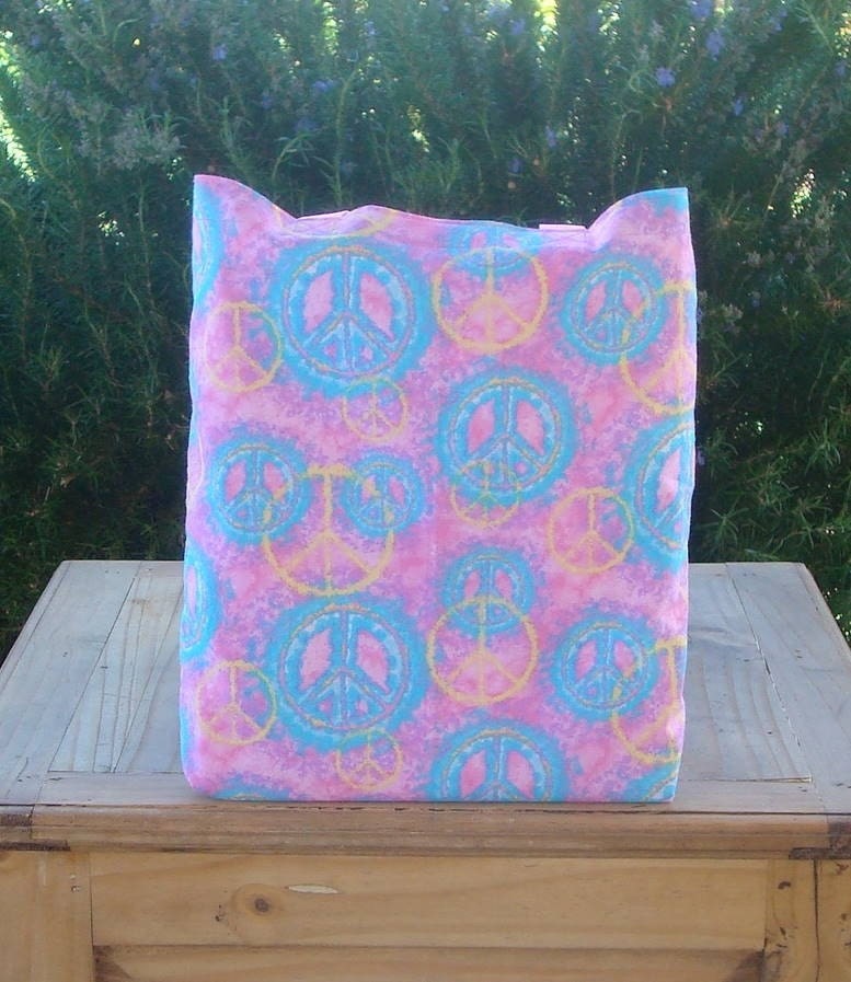 Peace-Zeichen in Pastell Reversible Tragetasche von GreenBearCreations