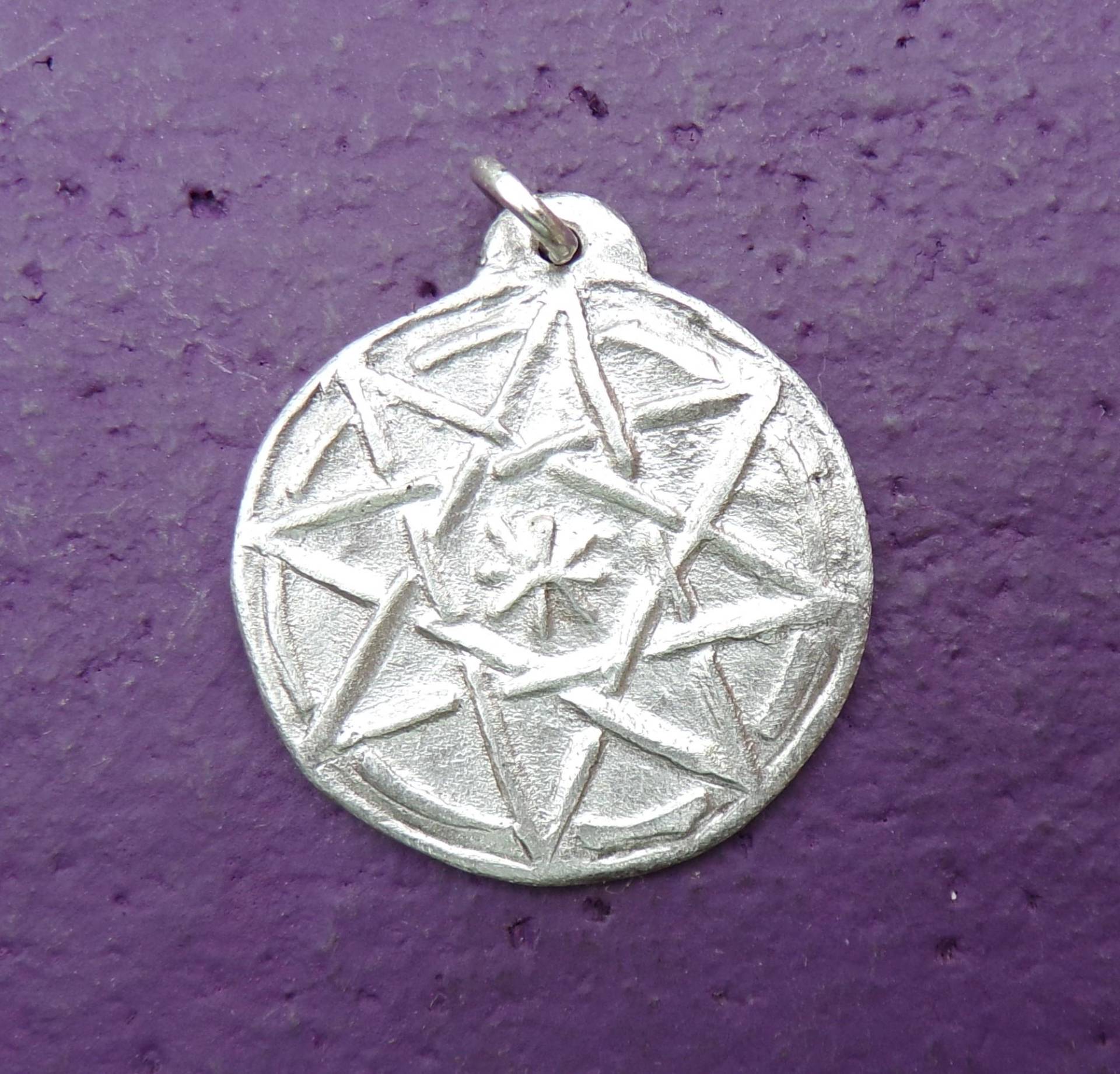 Achtzackiger Stern Aus 925Er Silber Achtzackiger Stern Aus 925Er Silber von GreenManJewellery