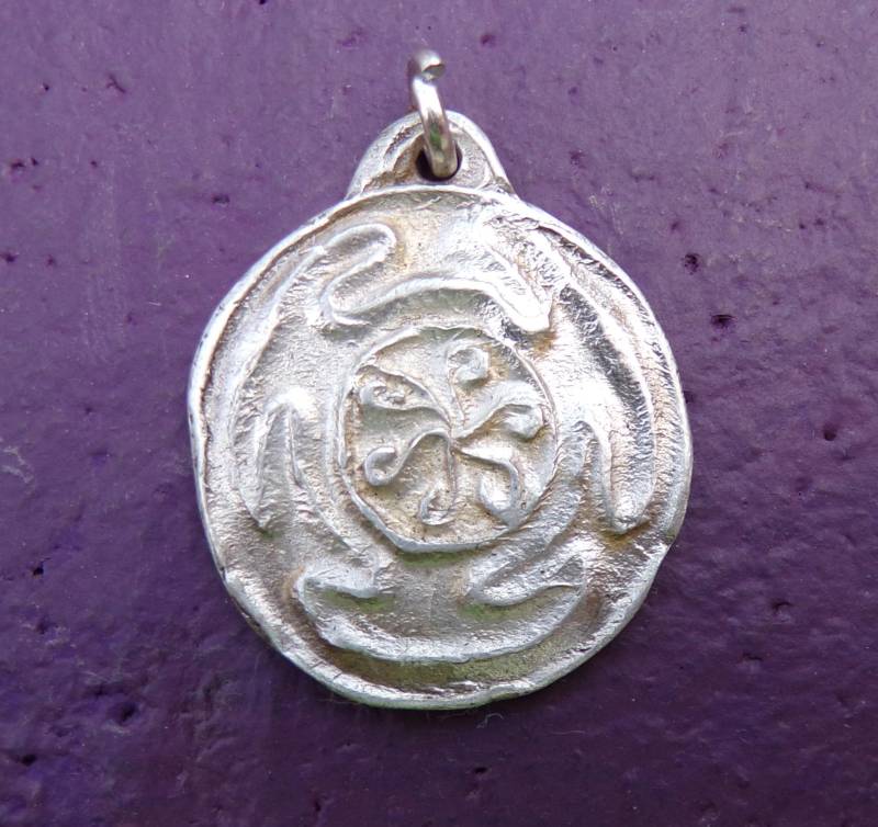 Hekate's Wheel Sterling Silber Anhänger Hekate's Wheel Sterling Silber Anhänger von GreenManJewellery