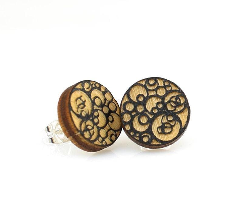 Kreise in Kreis Ohrstecker - Laser Cut Ohrringe Aus Reforestiertem Holz von GreenTreeJewelry