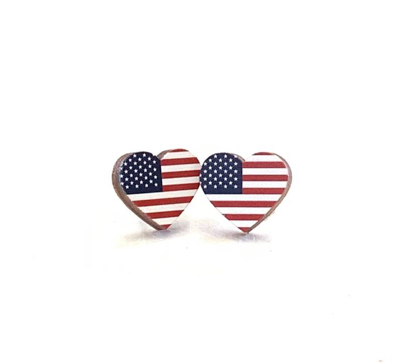 Usa Flagge Herz Ohrstecker - Laser Cut Ohrringe Aus Aufgeforstetem Holz von GreenTreeJewelry