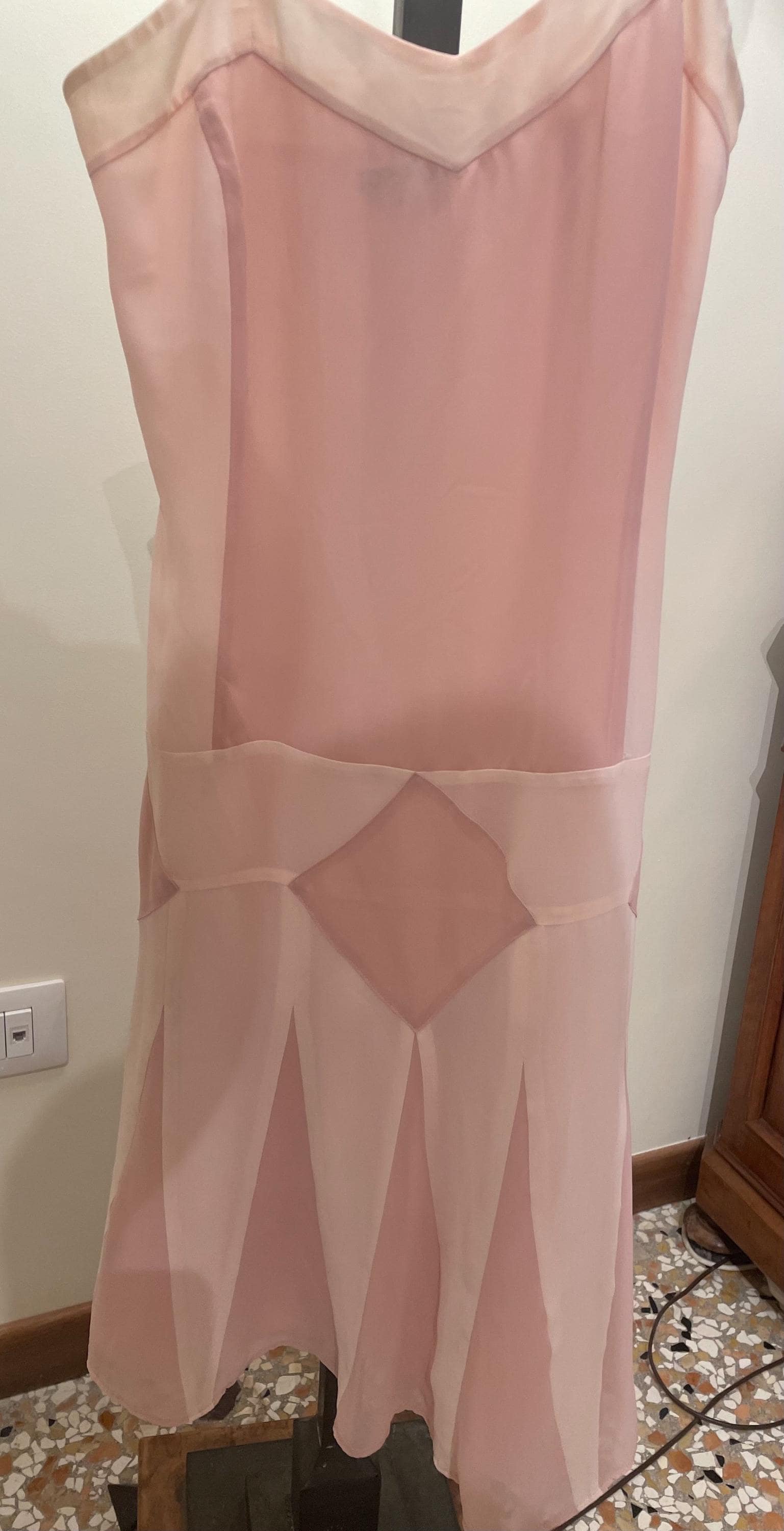 Vintage Schöne Sommer Kleid in Viskose Made Italien Eu 40 Vintage Schöne Sommer Kleid in Viskose Made Italien Eu 40 von Greisshop