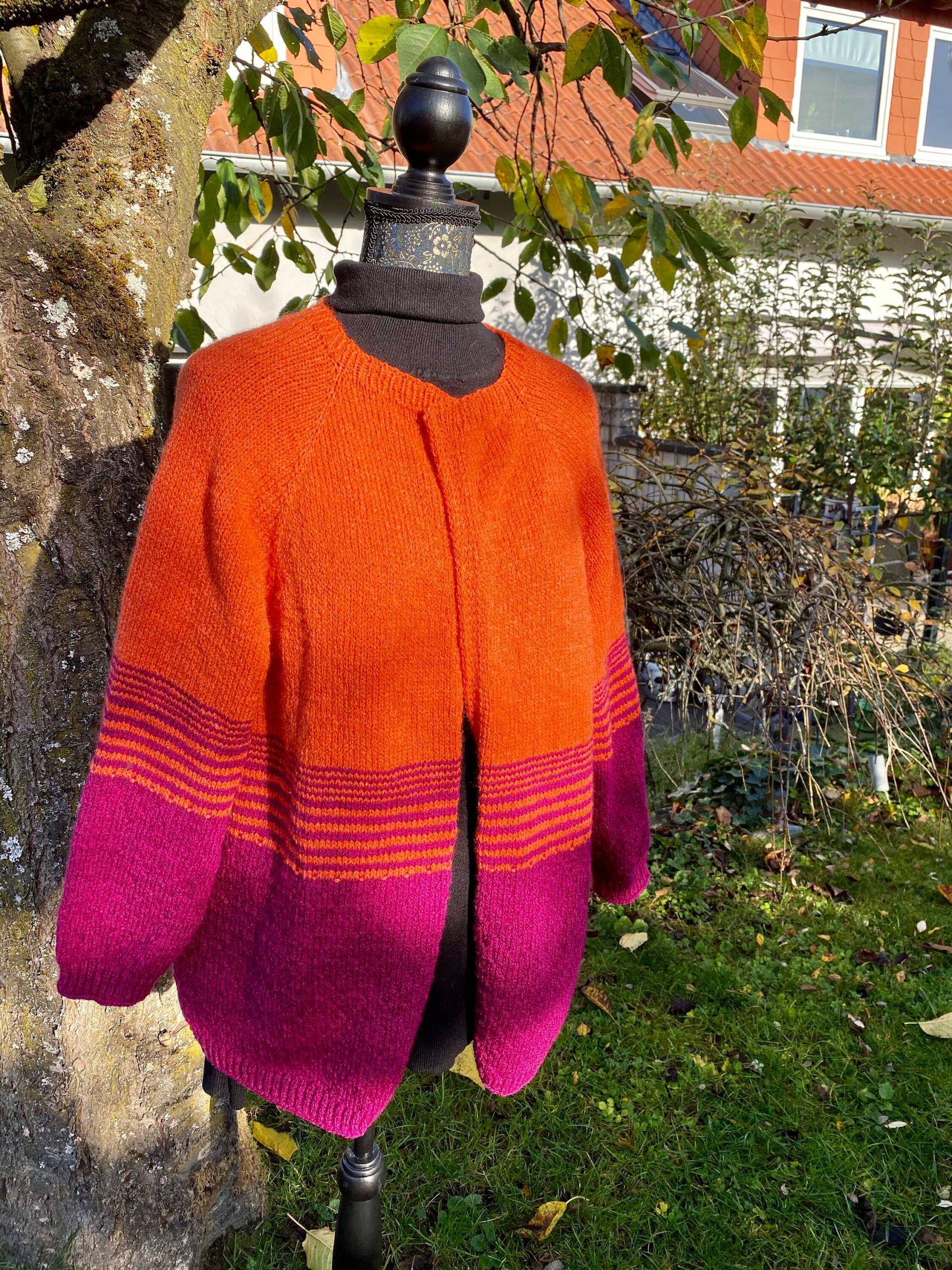 Handgestrickter Cardigan, Strickjacke Handgefertigt Größe Xl/Xxl Handgestrickter Cardigan, Strickjacke Handgefertigt Größe Xl/Xxl von GrenzzeitenShop