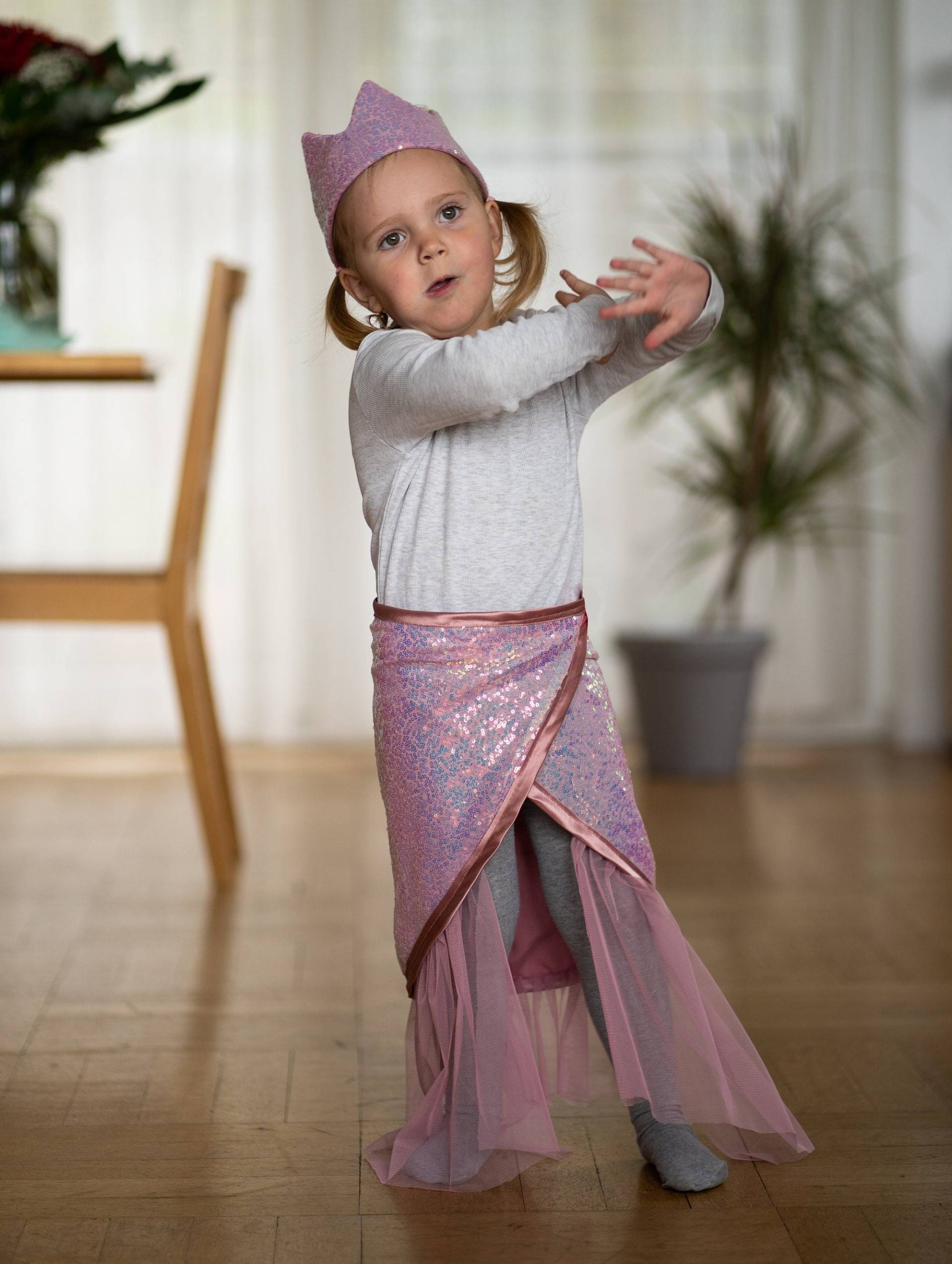 Meerjungfrauenrock, Nixe, Rock, Meerjungfrau, Mermaid, Nixenkostüm, Kinderkostüm, Halloween, Fischkostüm, Halloweenkostüm, Verkleidung Meerjungfrauenrock, Nixe, Rock, Meerjungfrau, Mermaid, Nixenkostüm, Kinderkostüm, Halloween, Fischkostüm, Halloweenkostüm, Verkleidung von Gretapumpeta