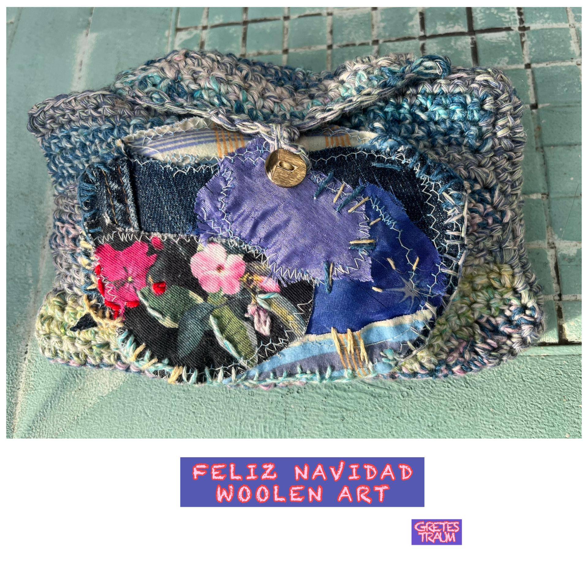 Tasche, Schmuck, Kosmetik, Boho, Blau Lila Rot, Feliz Navidad, Unikat Handgemacht, Unique Art, Geschenke Frauen, Weihnachten, Upcycling von GretesTraum