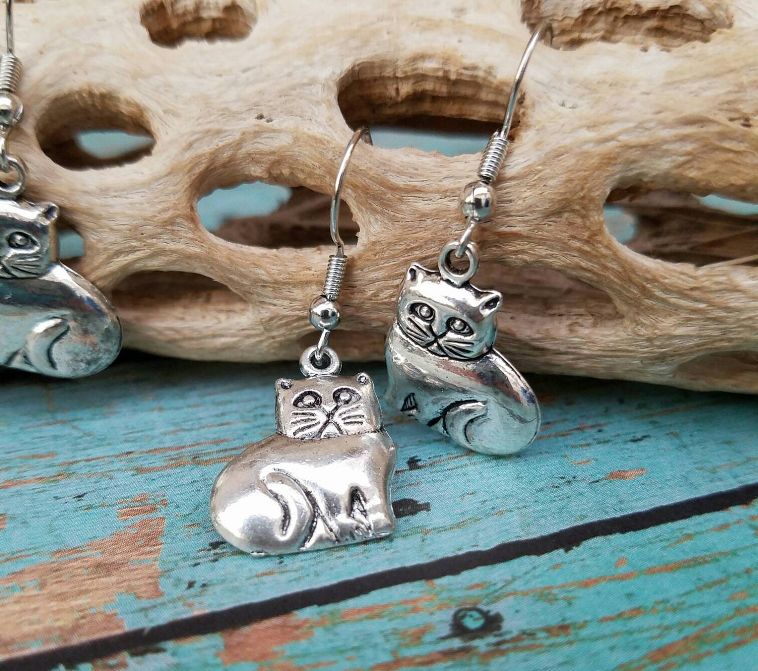 Handgemachte Fat Cats Ohrringe Baumeln Nickel Frei Sheppard Haken Ohr Draht Handgemachte Fat Cats Ohrringe Baumeln Nickel Frei Sheppard Haken Ohr Draht von GreyBabyGallery