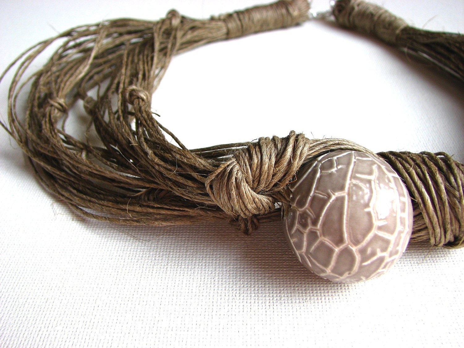 Beige - Leinenkette von GreyHeartOfStone