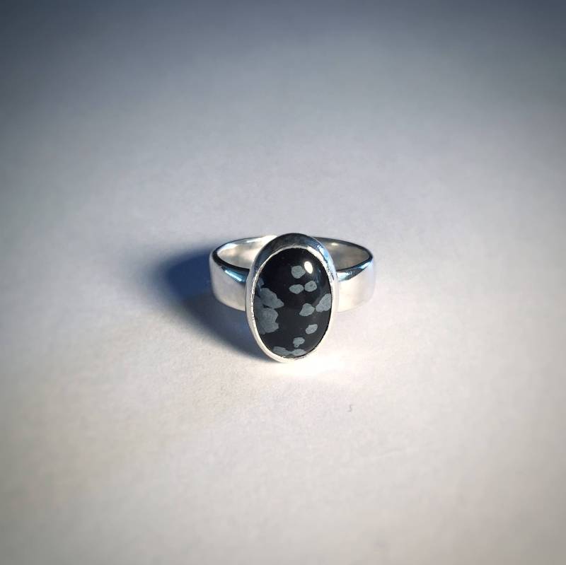 Schneeflocken Obsidian Sterling Silber Ring Schneeflocken Obsidian Sterling Silber Ring von GreyJaySilver
