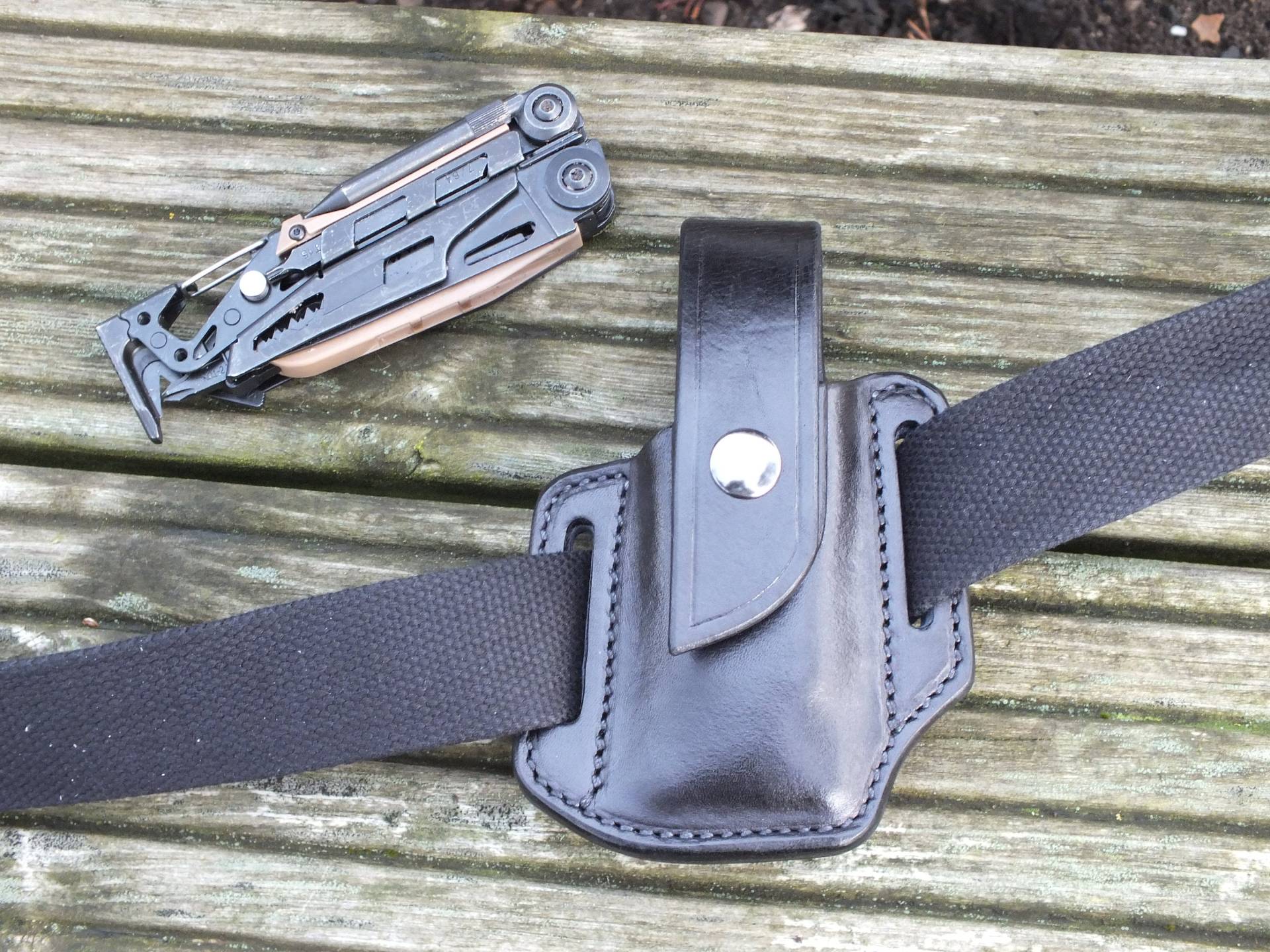 Auf Bestellung Gefertigt. Mut Scheide, Schwarz Auf Bestellung Gefertigt. Mut Scheide, Schwarz von GrhLeather