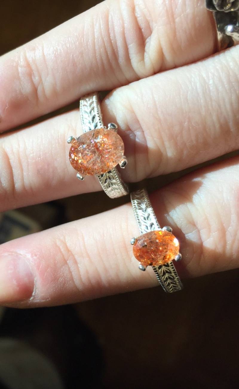 Sonnenstein Feurige Funken Orange Natur Kupfer Sammler Stein Ring Sterling Silber Handarbeit 1/2 4 5 6 7 8 9 10 11 Halbe Größen Feiner Schmuck von GriffinsNestJewelry