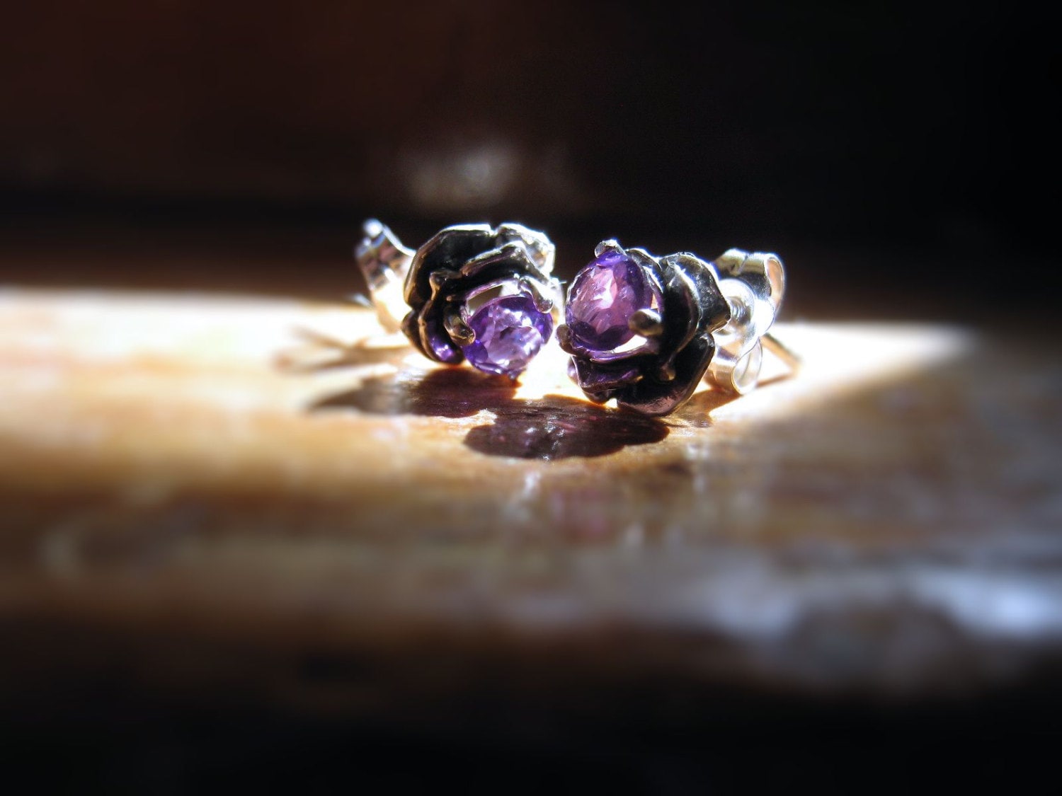 sterling Silber Rose Ohrstecker Edelstein Handgemacht Weißer Opal Blauer Topas Lila Amethyst Iolith Tansanit Citrin Roter Rubin Edler Schmuck von GriffinsNestJewelry