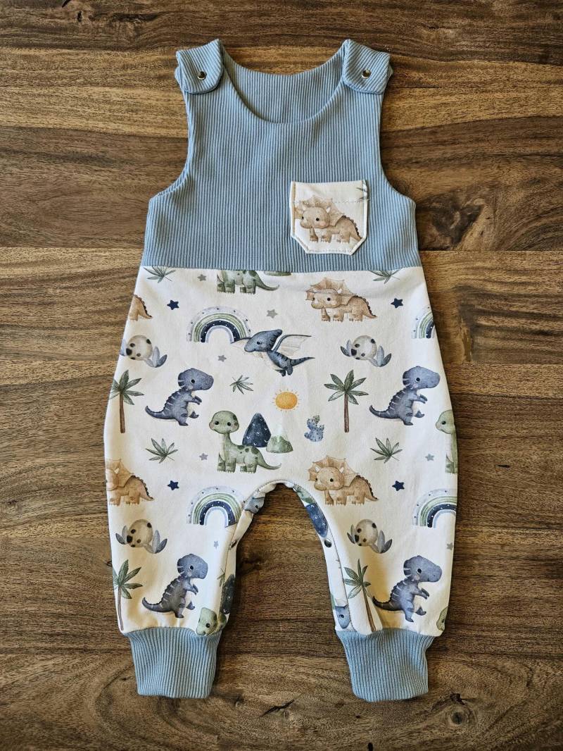 Babystrampler Mit Wickelöffnung Babystrampler Mit Wickelöffnung von GrimblysByAnna