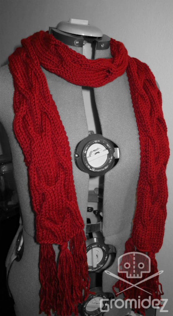 Doctor Who-Inspirierter Amy Pond Pandorica Strickschal - Waschbar von Gromidez