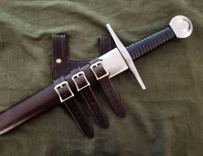 Handgefertigte Leder Schwert Frosch von GrommetsLeathercraft