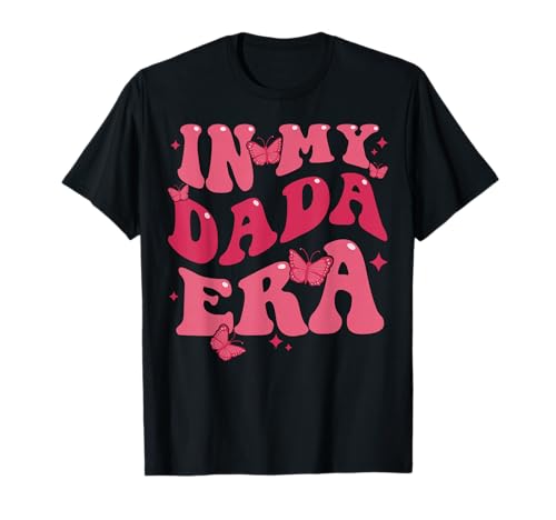In My Dada Era Baby Ankündigung für Papa Papa Vatertag T-Shirt In My Dada Era Baby Ankündigung für Papa Papa Vatertag T-Shirt von Groovy Family Matching with Butterfly Themes Gifts