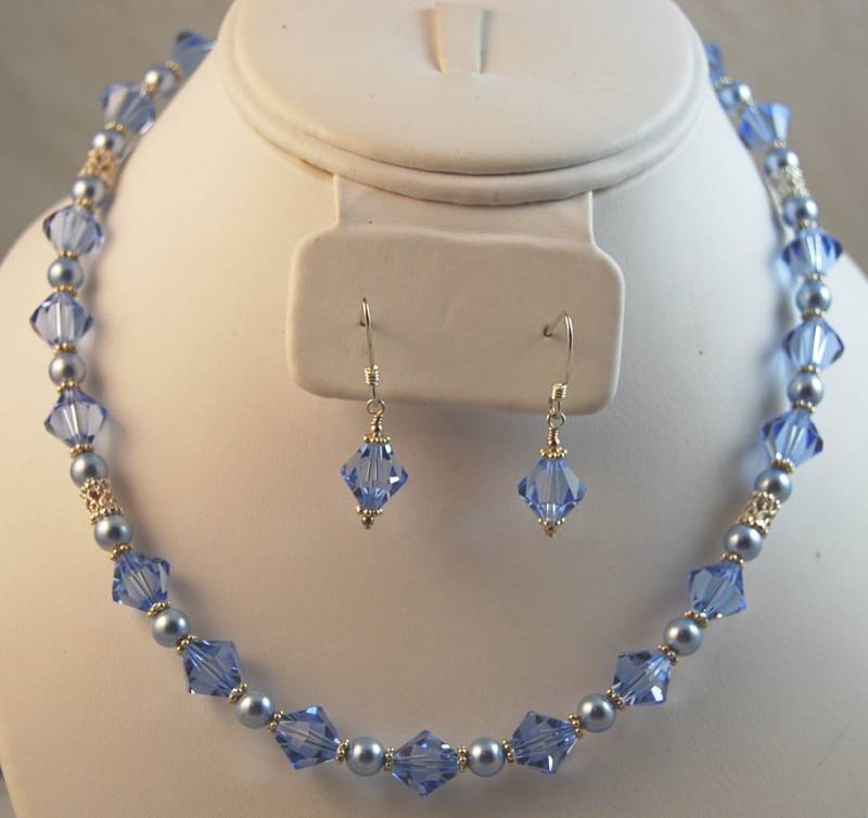 Swarovski 10mm Kristall Und Perlen Halskette & Ohrring Set Sapphire Blue Lisa von Groovy61Vibes