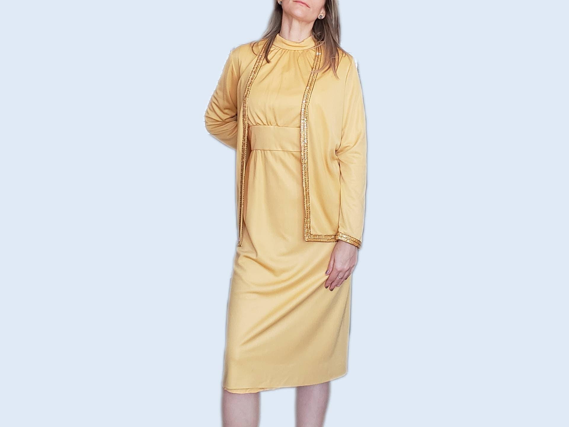 Vintage 60Er Jahre Maxi Kleid Gold Gelb Bolero Jacke Pailletten Strass Gr 10 12 von GroovyGarmentsVTG