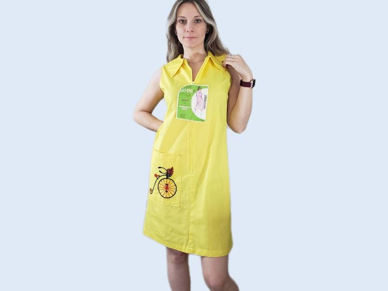 Vintage Nos New W/Tags 60Er Jahre Etuikleid Mod Gelb Neuheit Fahrrad Zip Scooter Kleine Go-In's von GroovyGarmentsVTG