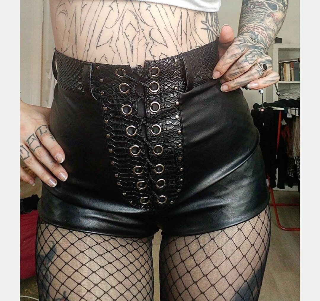 Highwaist Pants Highwaist Pants von GrotesqueClothing