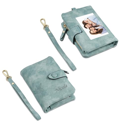 Grovjewfit Personalisierte Damen PU Klein Geldbörse: Portemonnaie Mit Namen Texte Foto Gravur Im Kurzformat Brieftasche Viele Fächer Münzfach Geschenke Für Mutter Frau (Grün) von Grovjewfit