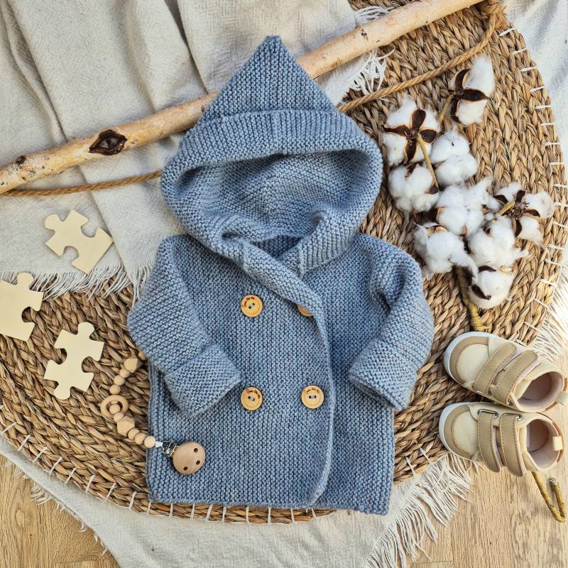 Baby Cardigan Gr. 74, Hellblau Meliert, Handgemachte Babystrickjacke Blau, Geschenk Zur Geburt von GrowlikethisShop