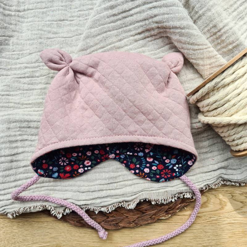 Öhrchenmütze Ku 38-40 Rosa/Dark Flowers, Mütze Mit Ohren, Babymütze, Babymädchen von GrowlikethisShop