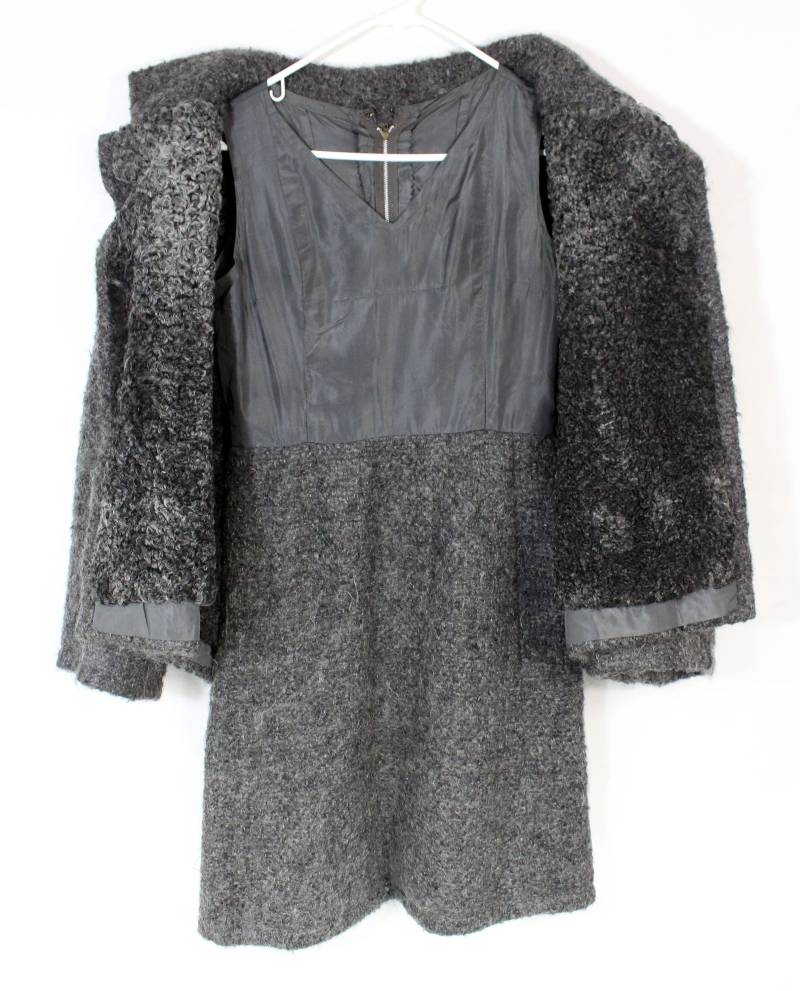 Rare Vintage Stop Senes Rome Gray Curled Wool Womens Dress Swing Jacket Outfit Rare Vintage Stop Senes Rome Gray Curled Wool Womens Dress Swing Jacket Outfit von GrumpishKittyVintage