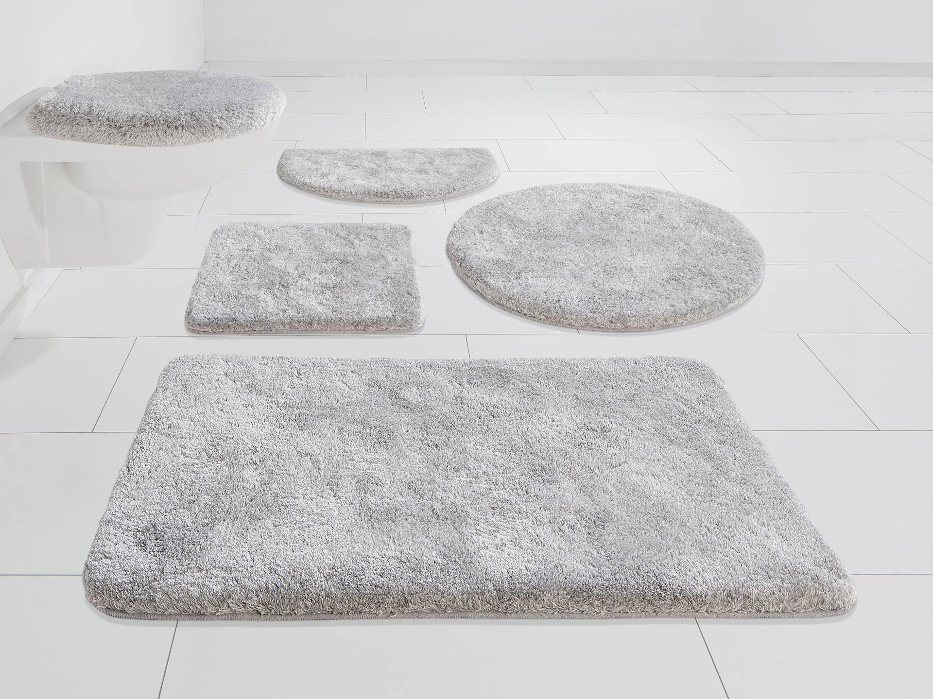 Grund Badematte "Melos, Badvorleger, Badezimmer Teppich, sehr weich" Höhe 27 mm rutschhemmend beschichtet fußbodenheizungsgeeignet melierte Optik, sehr weicher Flor, Melange-Effekt, Made in Europe von Grund