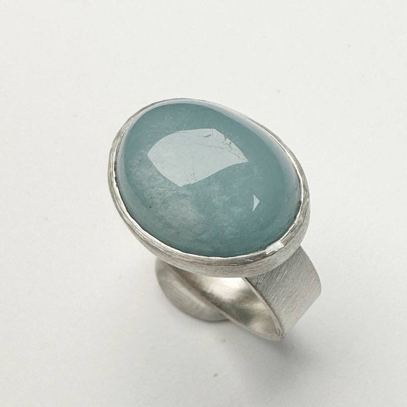 Aquamarin Auf Silberring Oval Cabochon von GudrunRothSchmuck