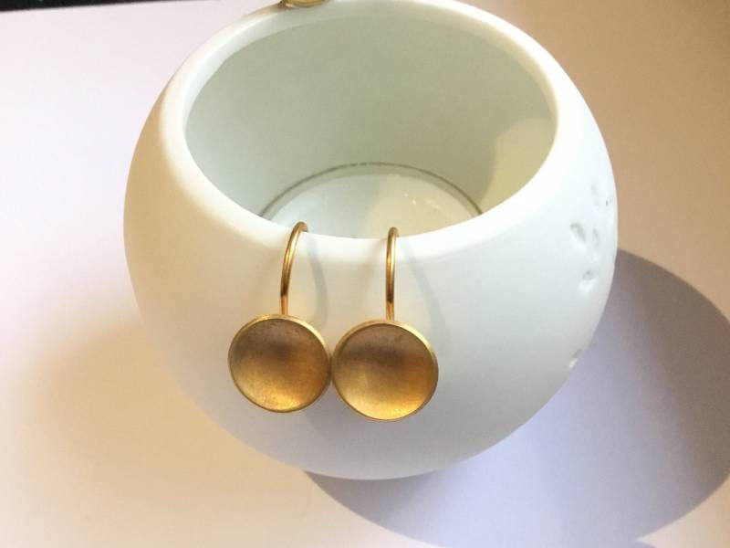 Goldene Ohrhänger Wechselohrringe Rund von GudrunRothSchmuck