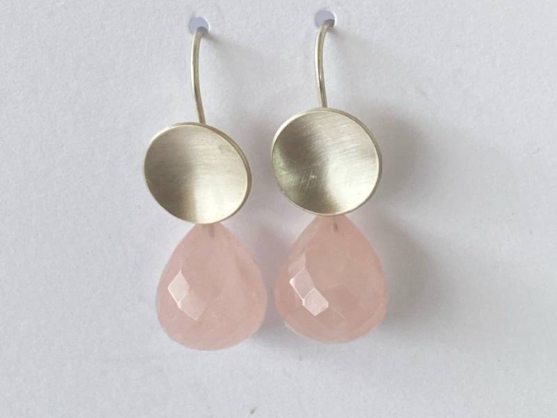 Rosenquarz Pampel Mit Wechselohrring von GudrunRothSchmuck