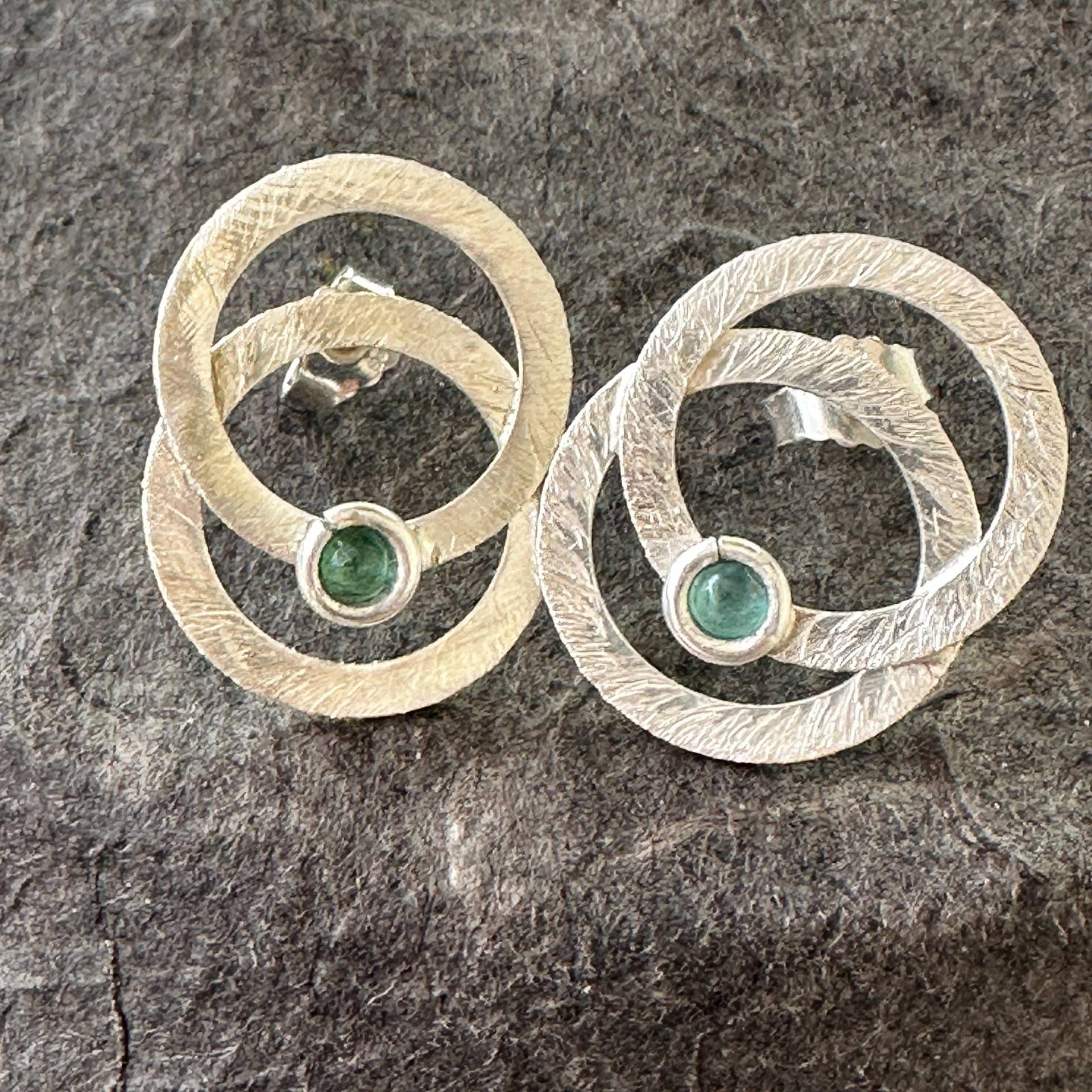 Silber Ohrringe Kringel Stecker Mit Blautopas von GudrunRothSchmuck