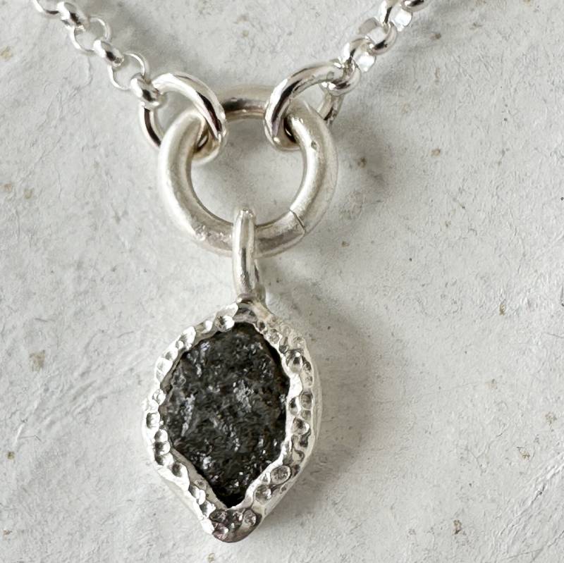 Silberkette Mit Rohdiamant Anhänger von GudrunRothSchmuck