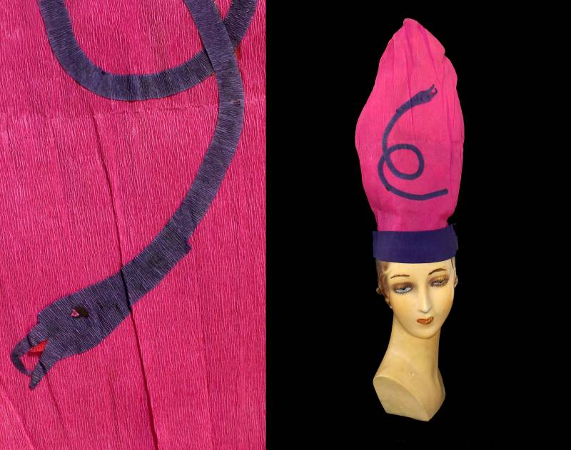 1920Er Jahre Hut/Schlange Party Vintage Partyhut Rosa Pink Crepe 1920Er Jahre Hut/Schlange Party Vintage Partyhut Rosa Pink Crepe von GuermantesVintage