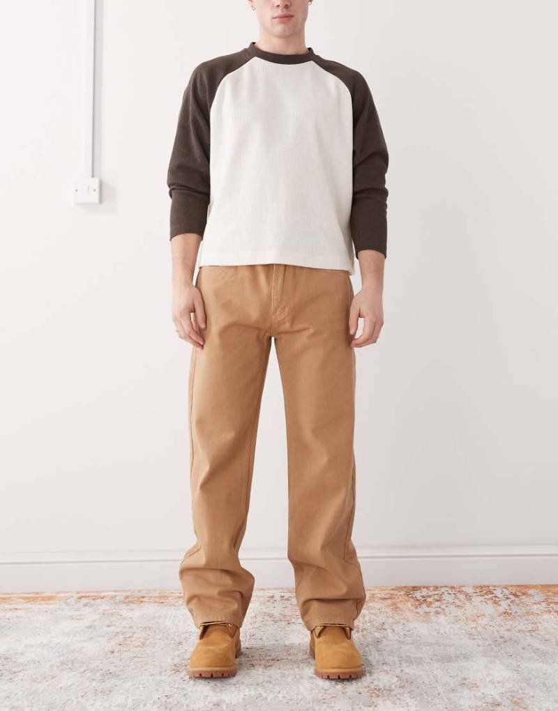 GUESS Originals - Locker geschnittene Jeans in Hellbraun von Guess Originals