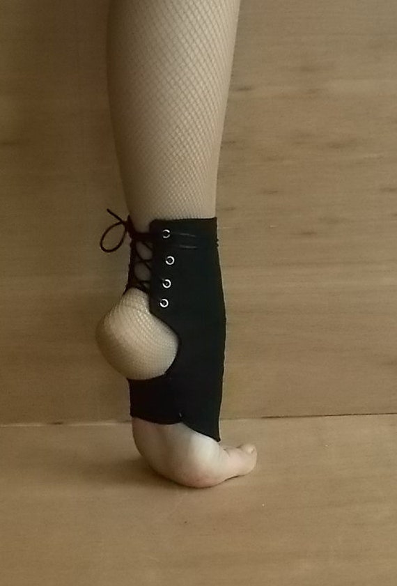 Stoffgamaschen, Schwarz, Für Zirkus, Maßgefertigt | Stoff-Trapezstiefel, Luftring, Gamaschen, Luftstiefel von GuetreTrapeze