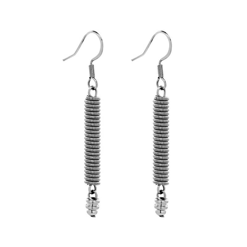 Gewickelte Tropfen-Gitarren-Zeichenkette-Ohrringe Gewickelte Tropfen-Gitarren-Zeichenkette-Ohrringe von GuitarStringJewelry