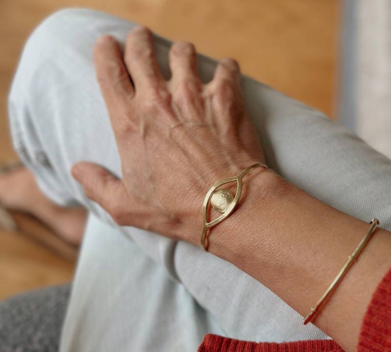 Massivem Messing Evileye Cuff Armband von GulinZoisJewelry