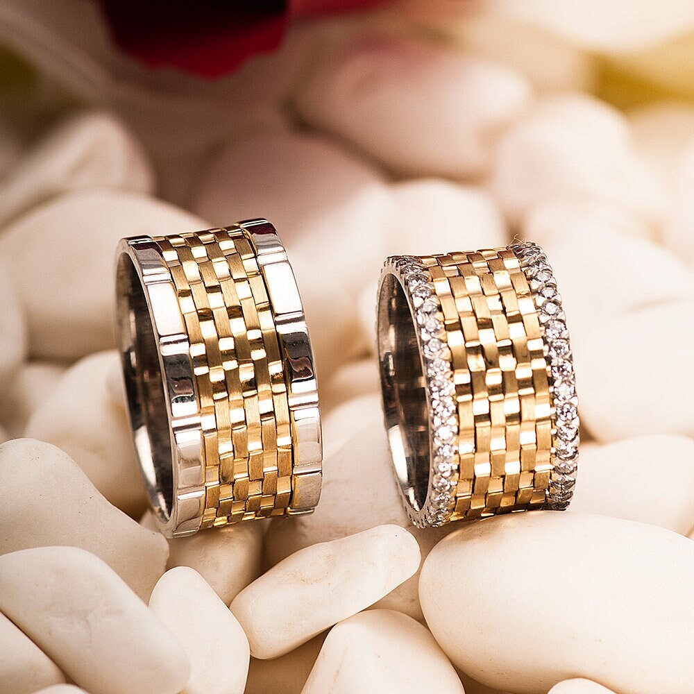 Trauringe Set, Seine Und Ihre Pärchen Ringe. Silberne Trauringe. Sein & Ihrs Hochzeitsband Set. Eheringe Set Für Paare Paar Ringe Trauringe Set, Seine Und Ihre Pärchen Ringe. Silberne Trauringe. Sein & Ihrs Hochzeitsband Set. Eheringe Set Für Paare Paar Ringe von Gumuscum