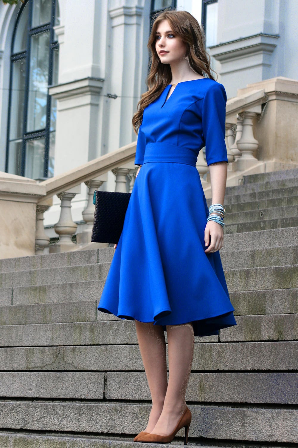 Frauen Kleid, Blaues Kreis Knielanges Damen Formelle Kleidung, Kurzarm Oversize Mode 1960Er Jahre von Guntina