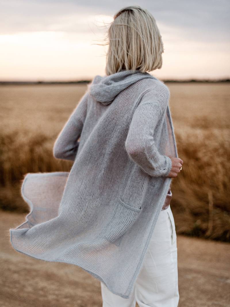 Mohair Strickjacke, Grauer Oversized Cardigan, Langer Gehäkelter Boho Kimono, Plus Size Kleidung, Offene Vorderstrickjacke Mohair Strickjacke, Grauer Oversized Cardigan, Langer Gehäkelter Boho Kimono, Plus Size Kleidung, Offene Vorderstrickjacke von GurenkovaKnitwear